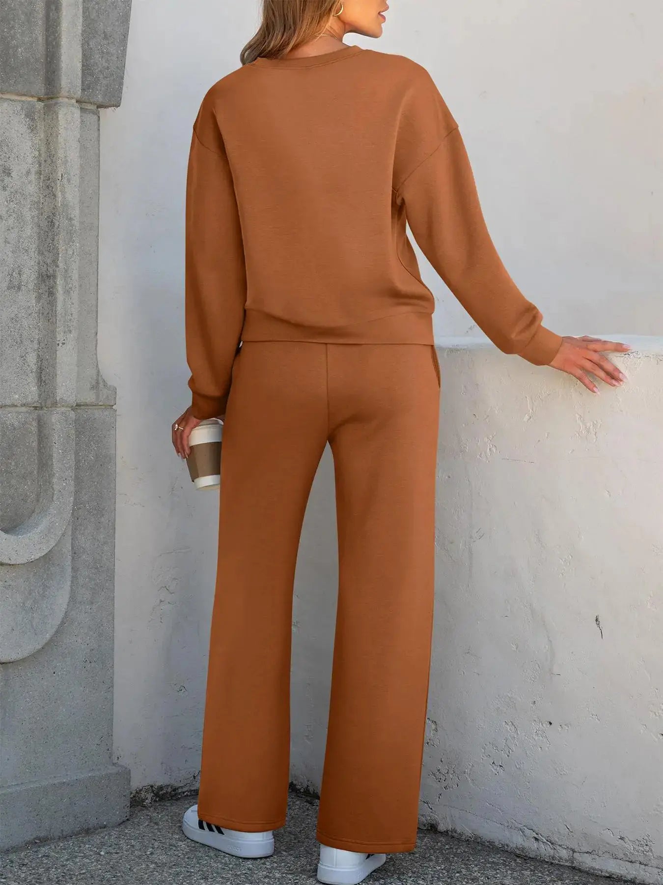 Women’s Casual 2-Piece Tracksuit – Long Sleeve Sports Top & Wide-Leg Pants