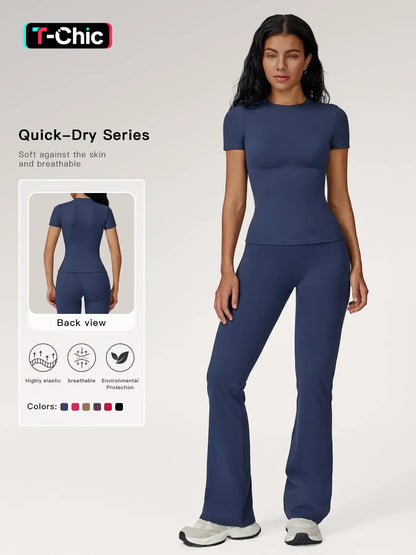 Women’s Sportswear Set – Breathable Slim Fit T-Shirt & High-Waist Yoga Pants