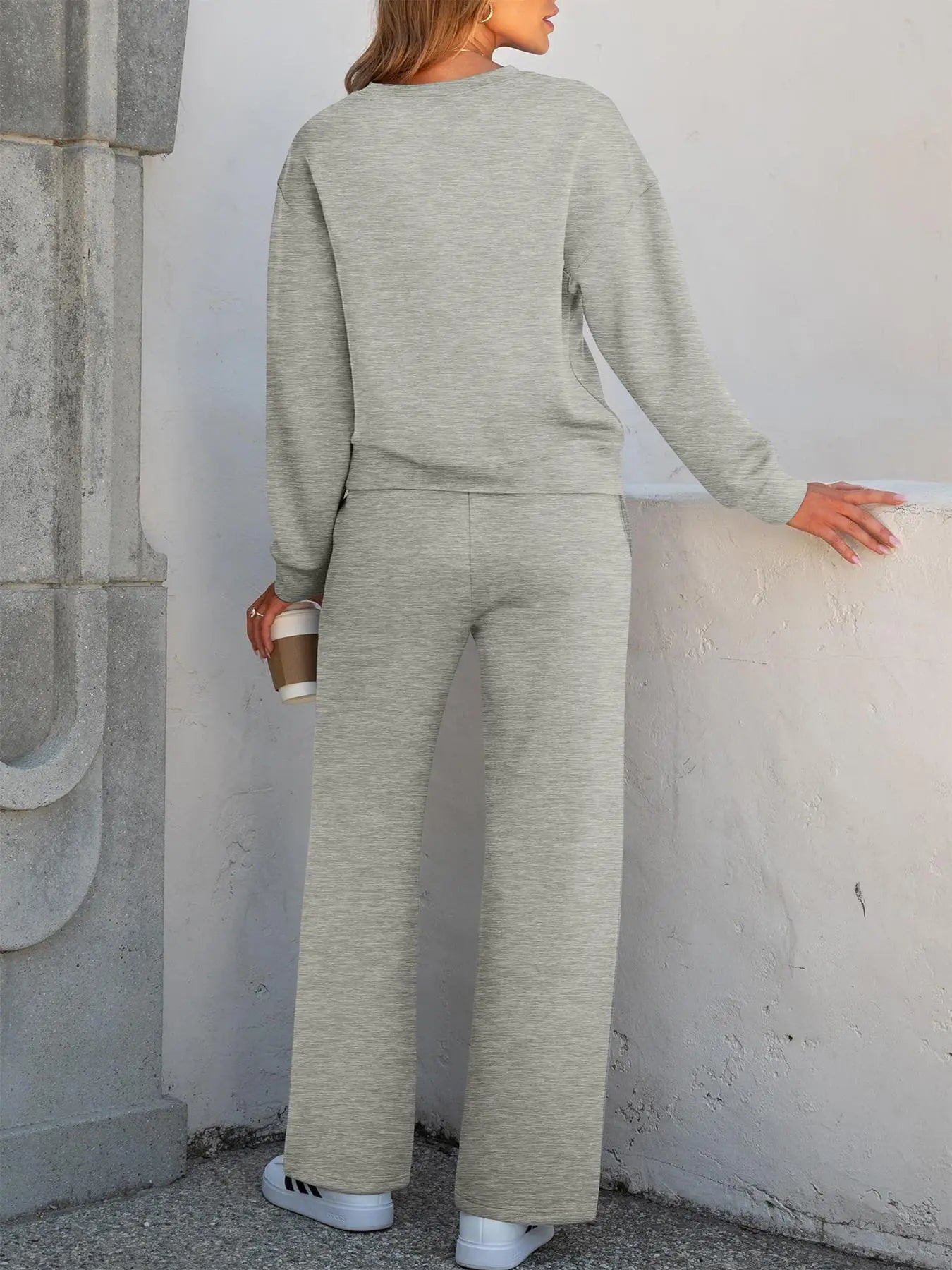 Women’s Casual 2-Piece Tracksuit – Long Sleeve Sports Top & Wide-Leg Pants